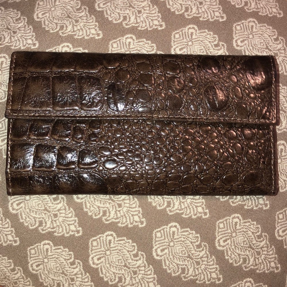 Prune checkbook wallet
